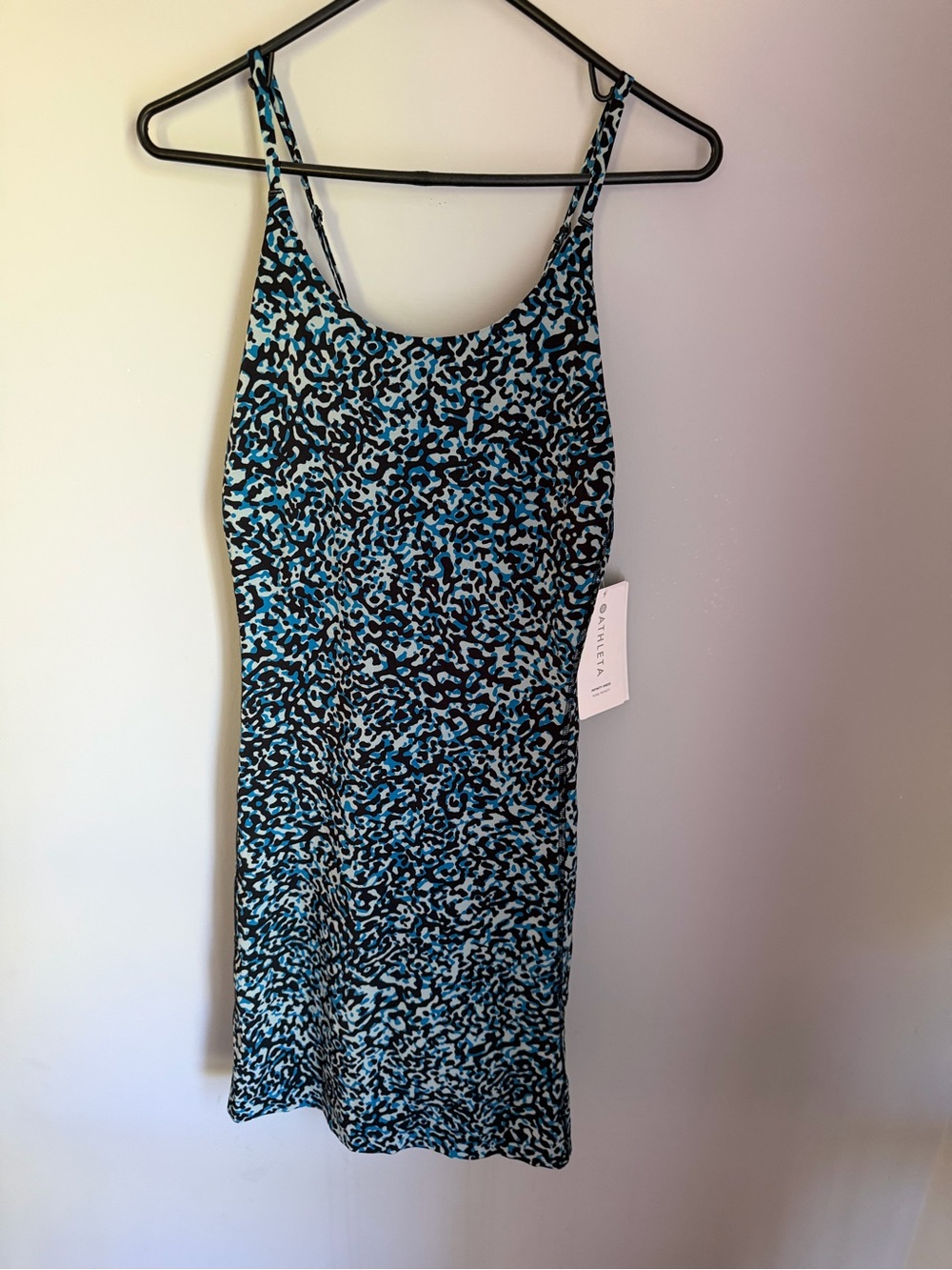 Athleta Infinity Dress XL Blue Animal Print Built In Shorts Athletic Dress NWT